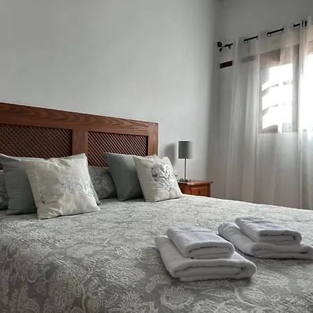 Private With Pool In The Mountains Vila