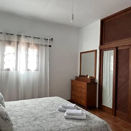 Private With Pool In The Mountains Vila