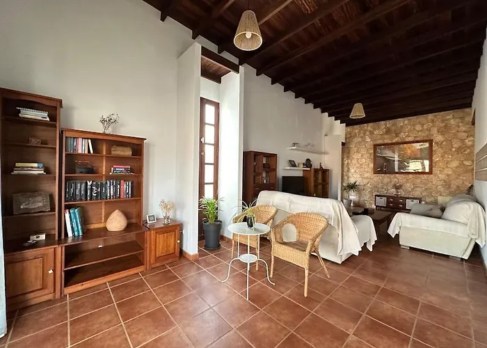 Private With Pool In The Mountains Villa