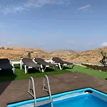 别墅 Private With Pool In The Mountains *